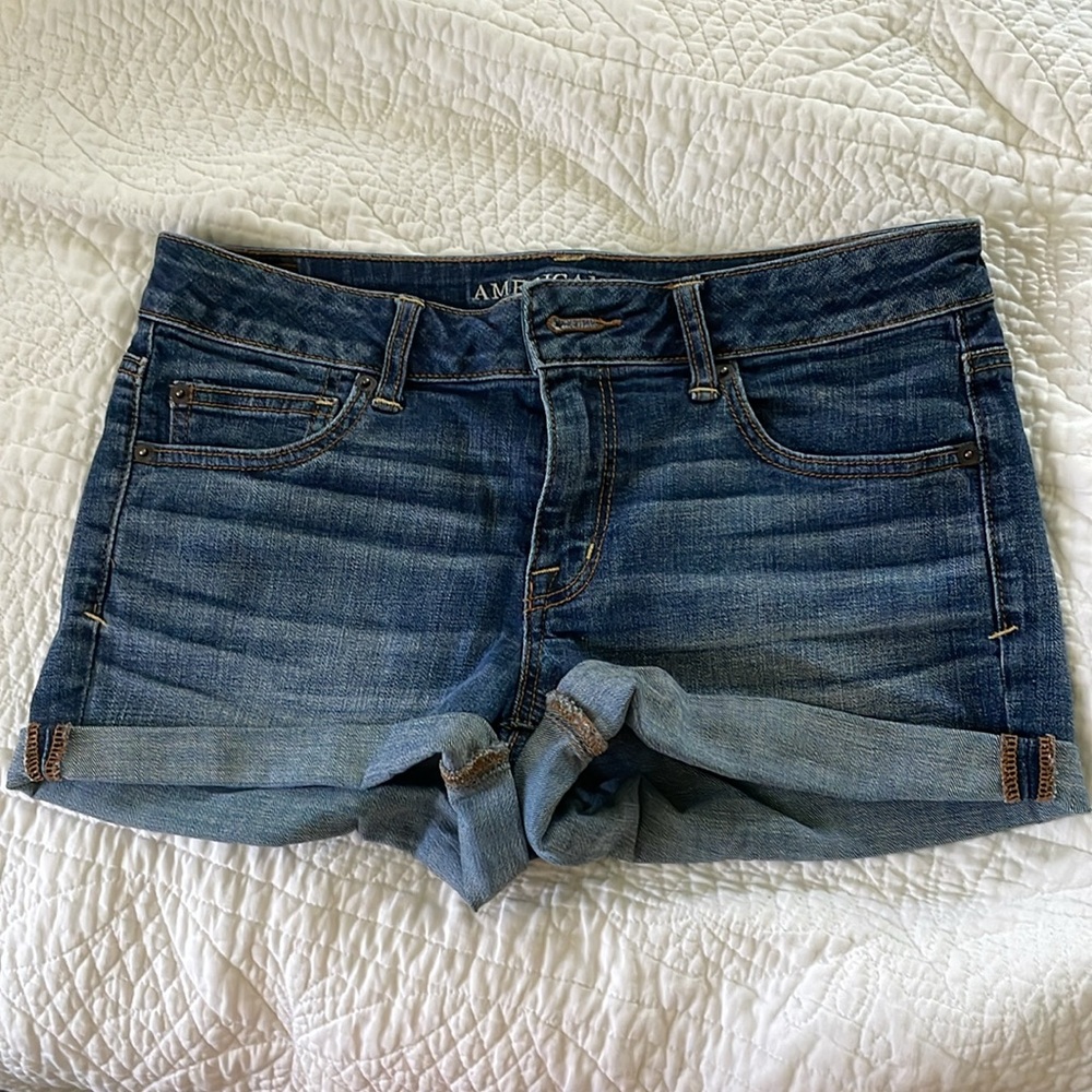 American Eagle super-stretch jean shorts